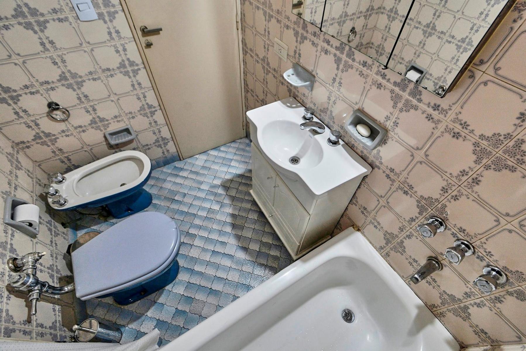Peron 3500 · Almagro — foto 17