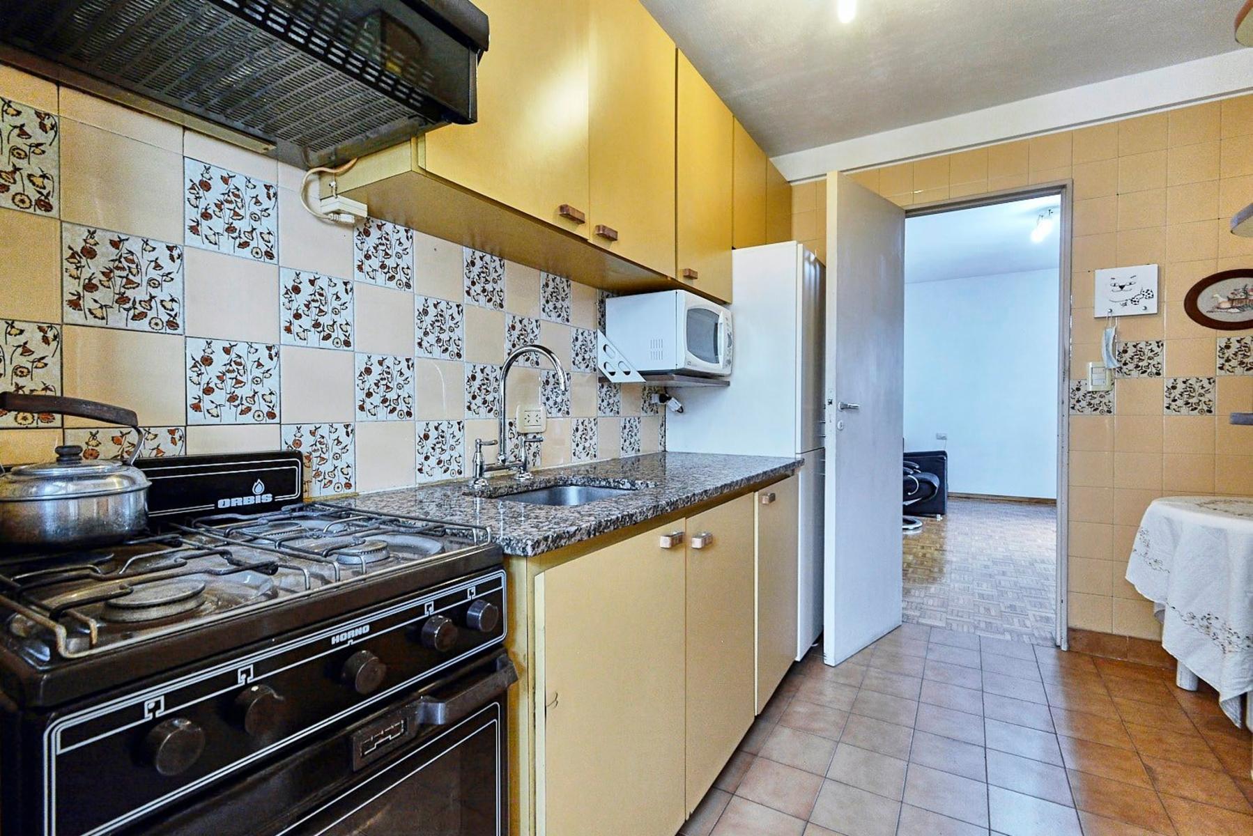 Peron 3500 · Almagro — foto 10