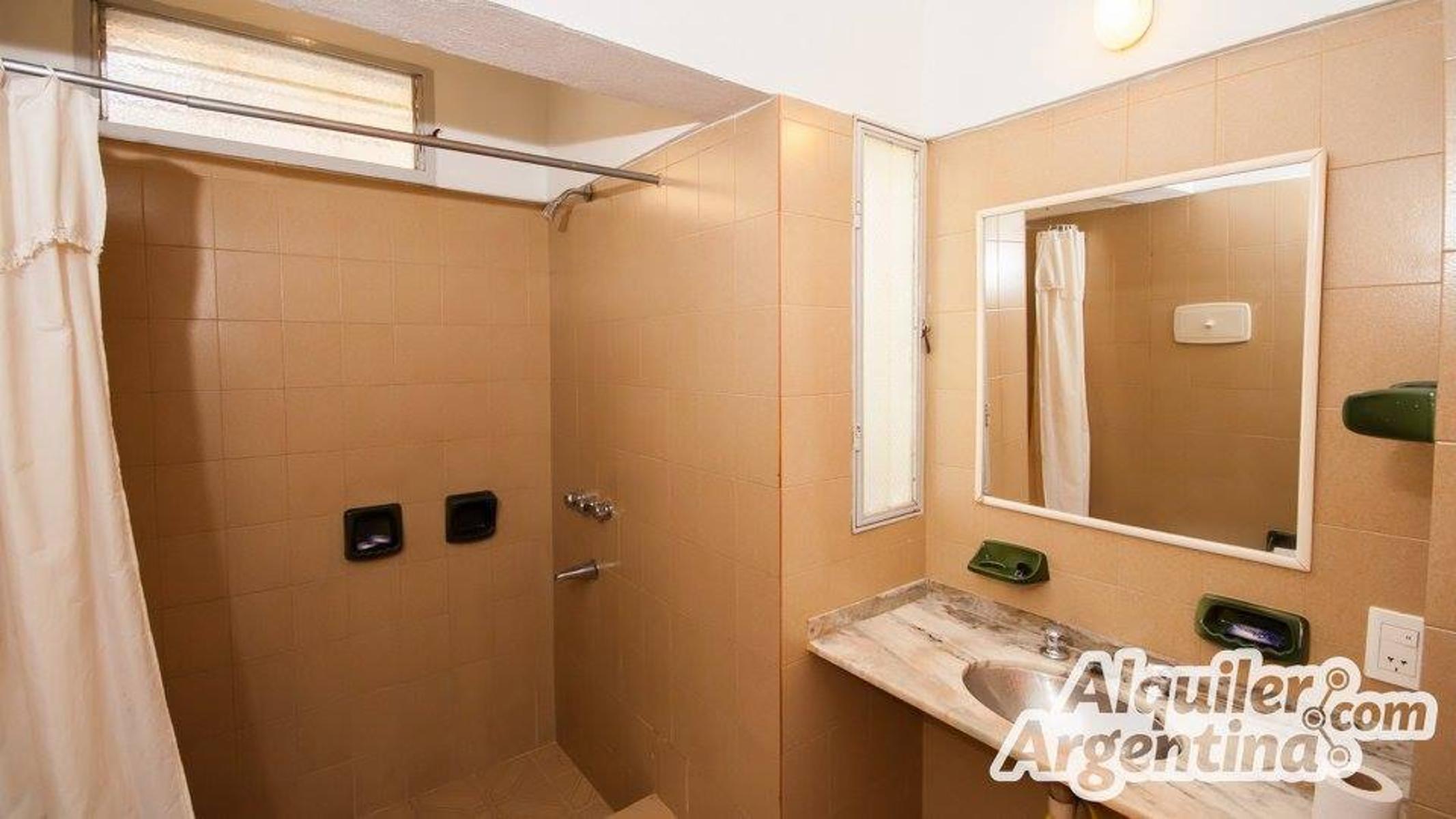 VILLA CARLOS PAZ · Punilla — foto 10