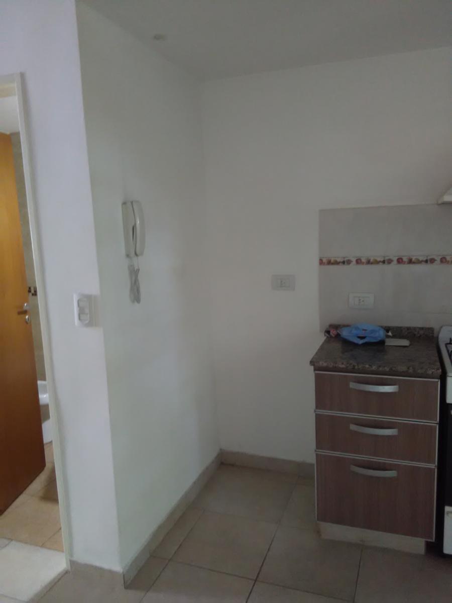 CHARLONE 4600 · San Martín — foto 11