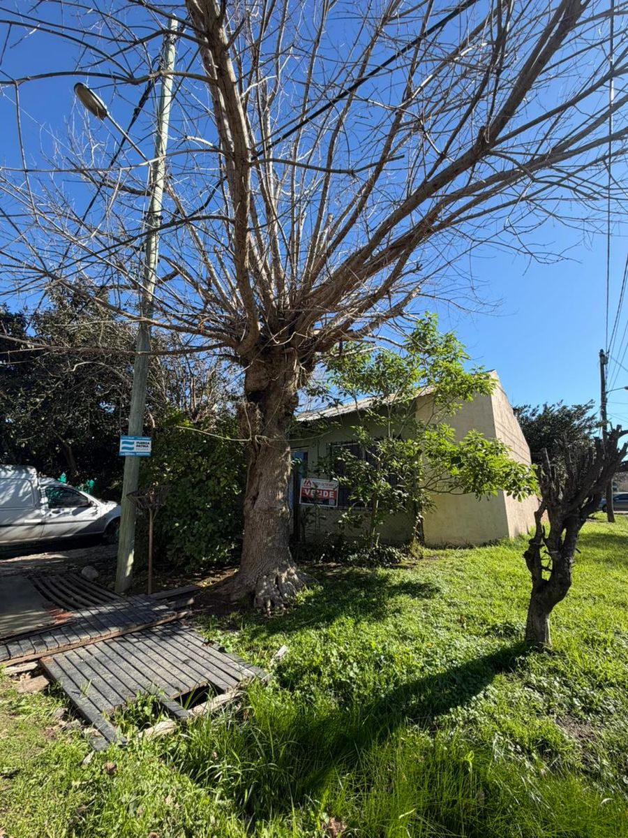De La Paz · Escobar — foto 3