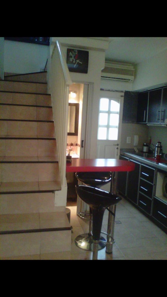 Hermoso duplex de 3 amb con patio