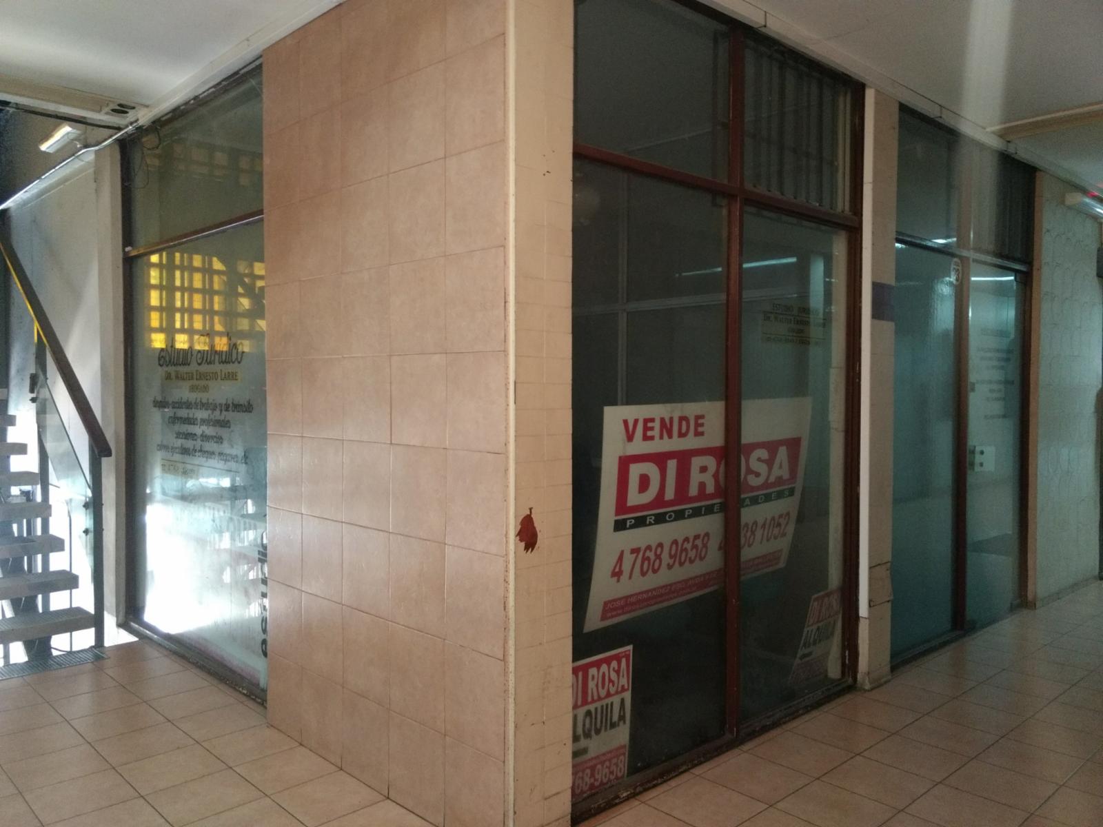 LOCAL COMERCIAL/OFICINA EN GALERÍA CENTER - V. BALLESTER CENTRO
