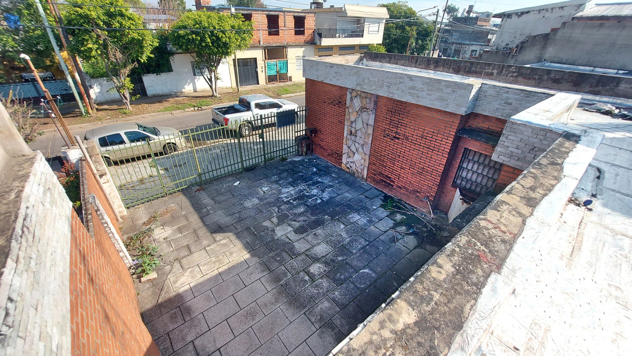 Mburucuya 988 · Morón — foto 24