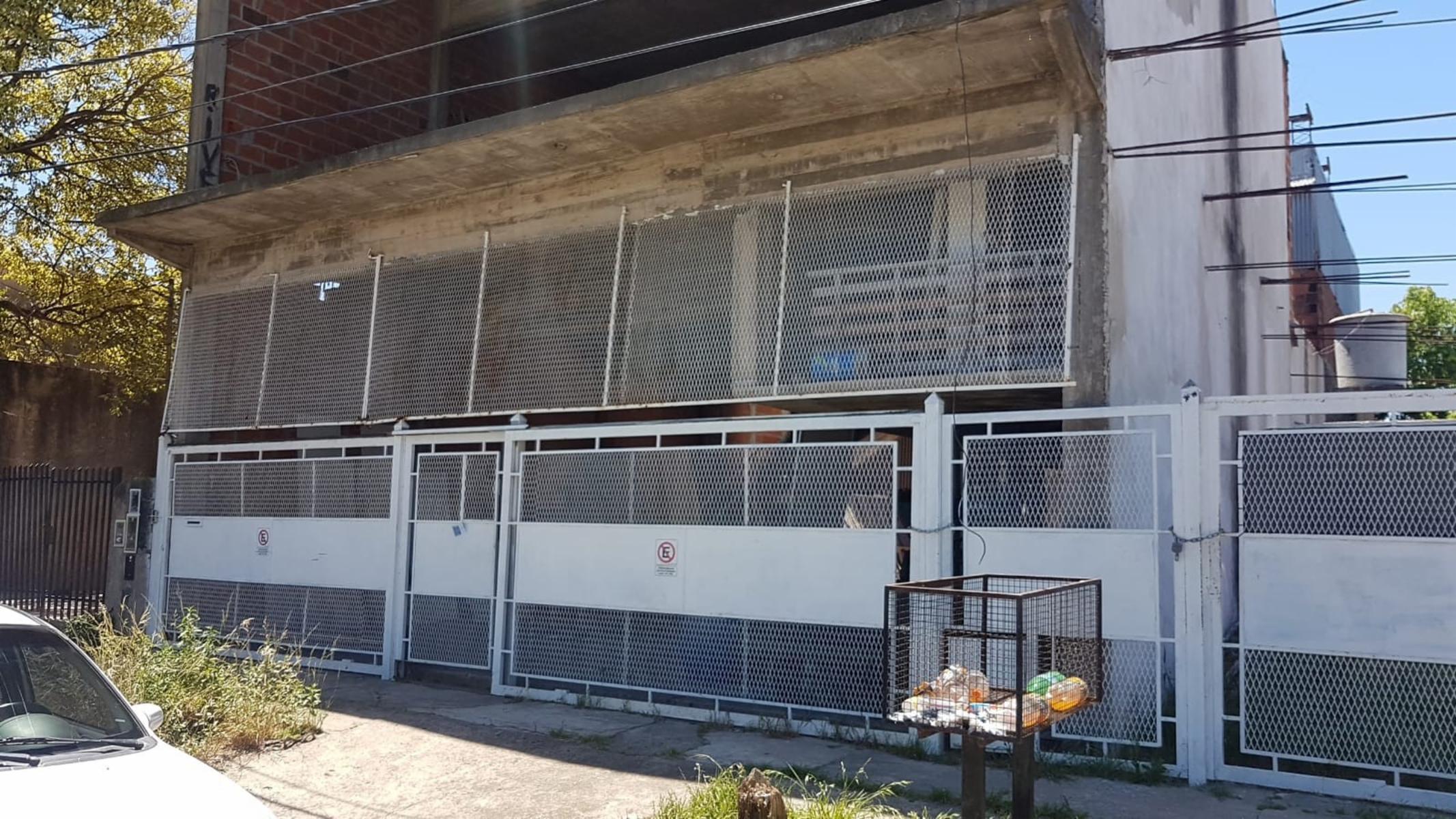 Padre Darbon 2616 · Ituzaingó — foto 3