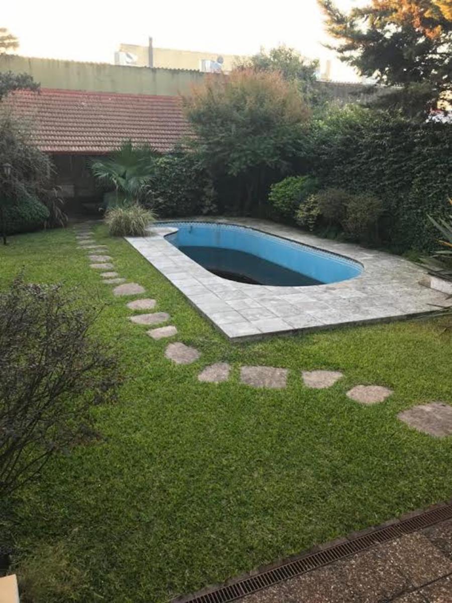 ISABEL LA CATÓLICA (CHALET 300m2 ) · Hurlingham — foto 13
