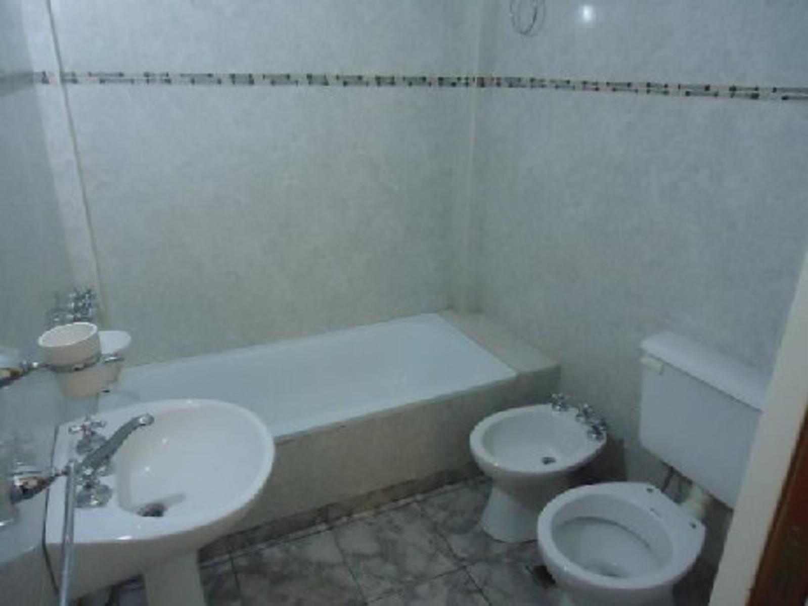 Alfonsina Storni 663 · Quilmes — foto 10