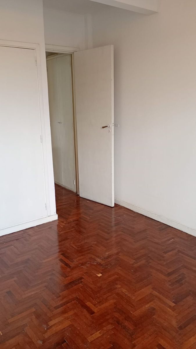 JUAN BAUTISTA ALBERDI 5771 · Mataderos — foto 15