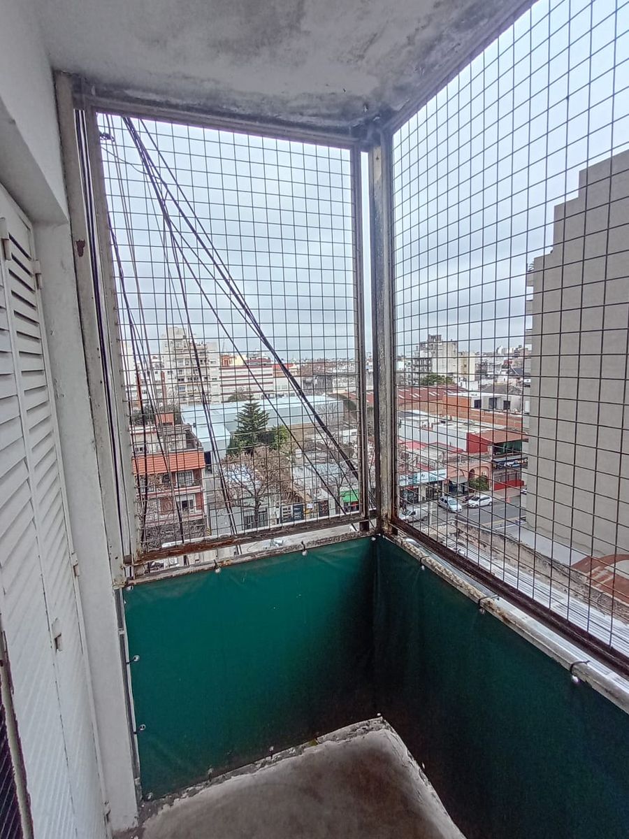 JUAN BAUTISTA ALBERDI 5771 · Mataderos — foto 6