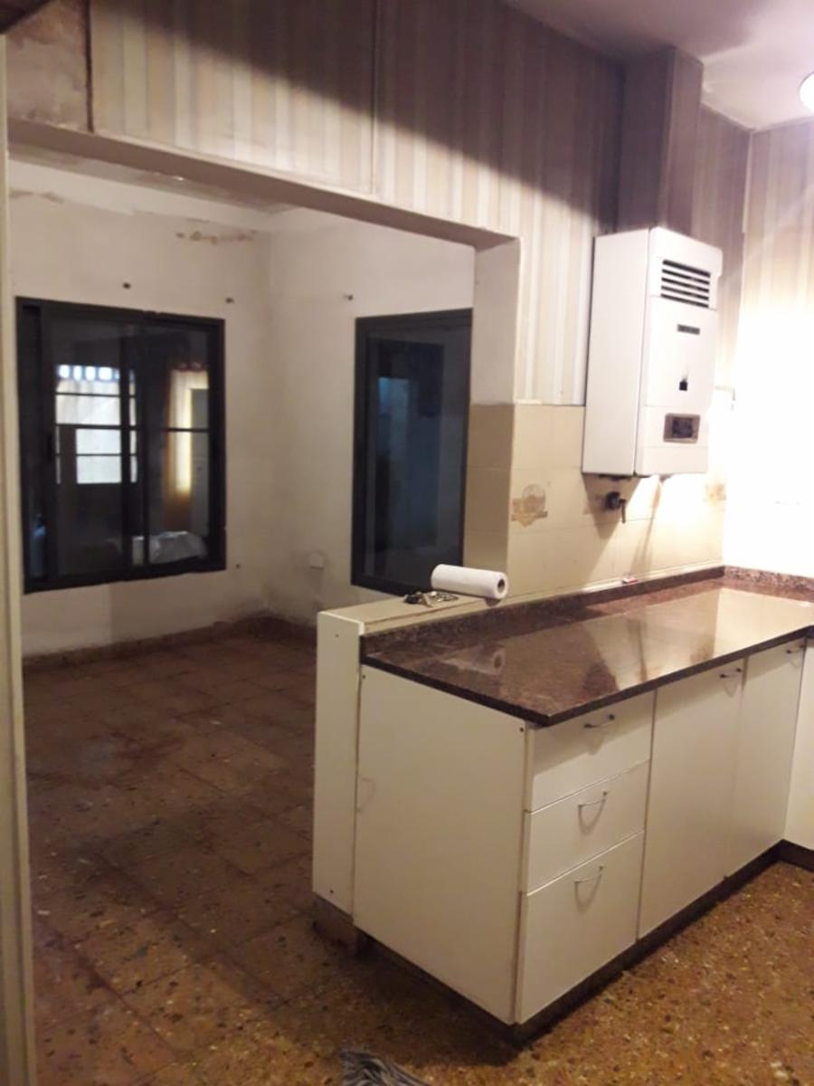 Ayacucho 2549 · Lanús — foto 3