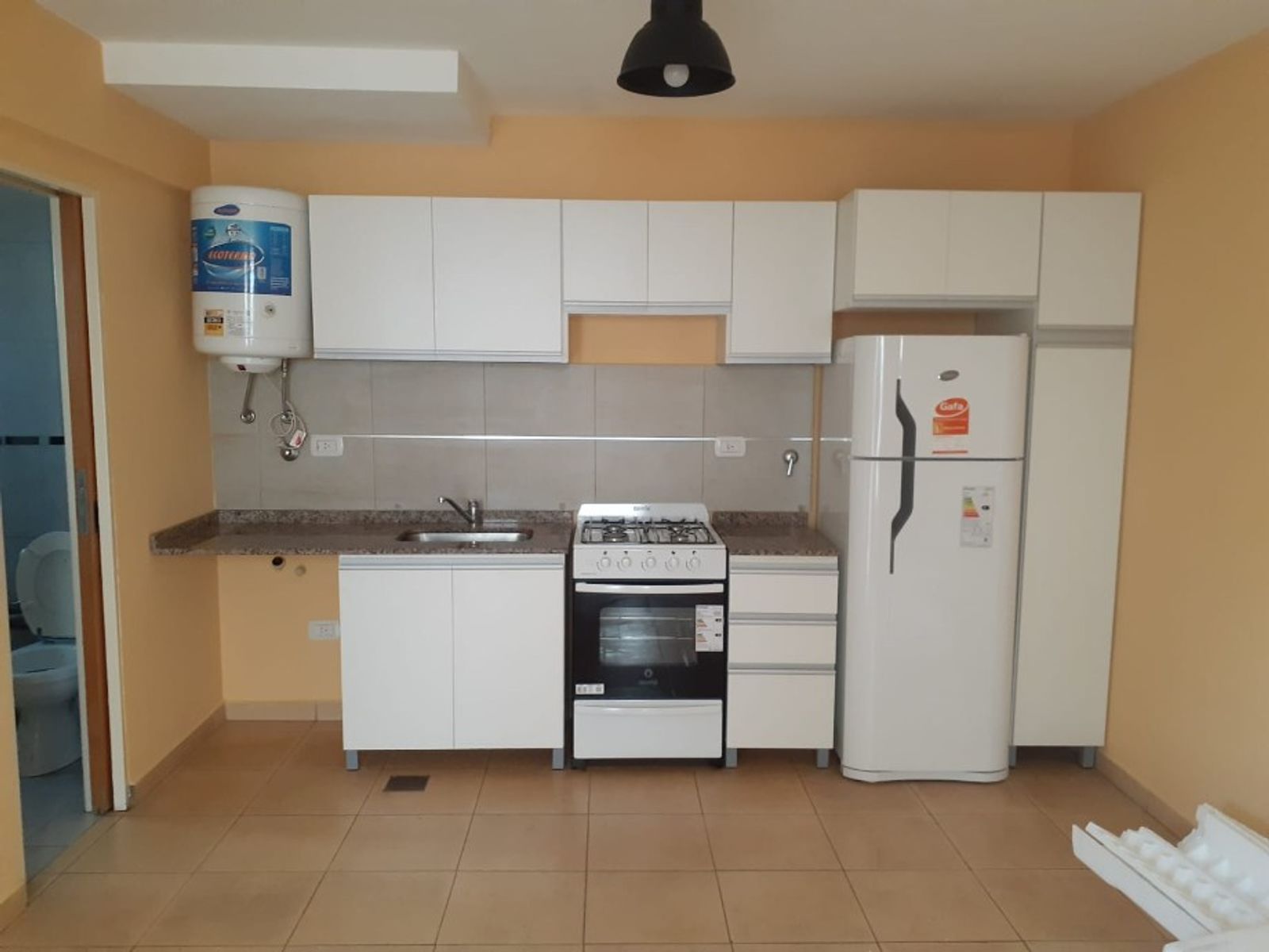 Curupayti 1300 · Morón — foto 3