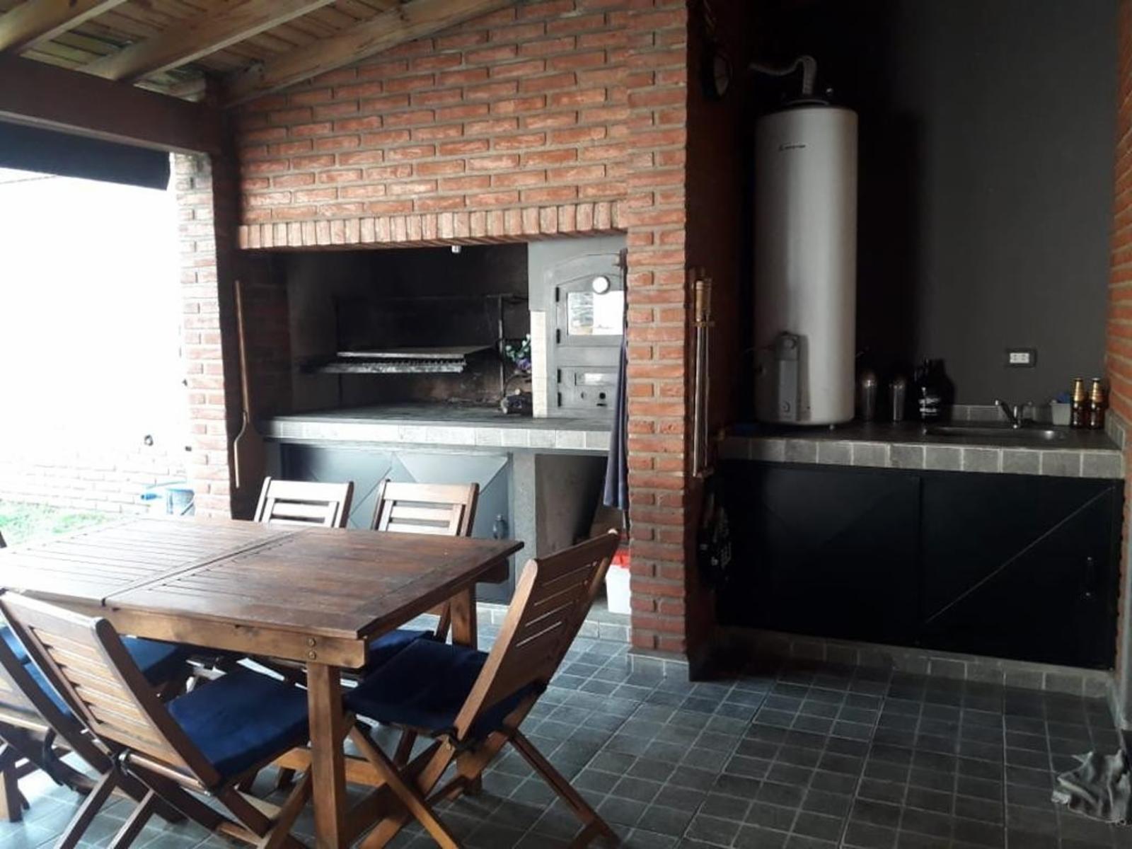 Cacique Catriel 970 · Morón — foto 16