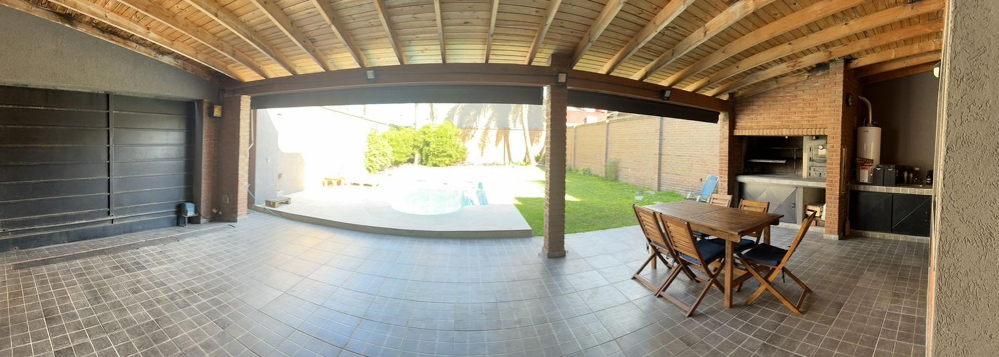 Cacique Catriel 970 · Morón — foto 3