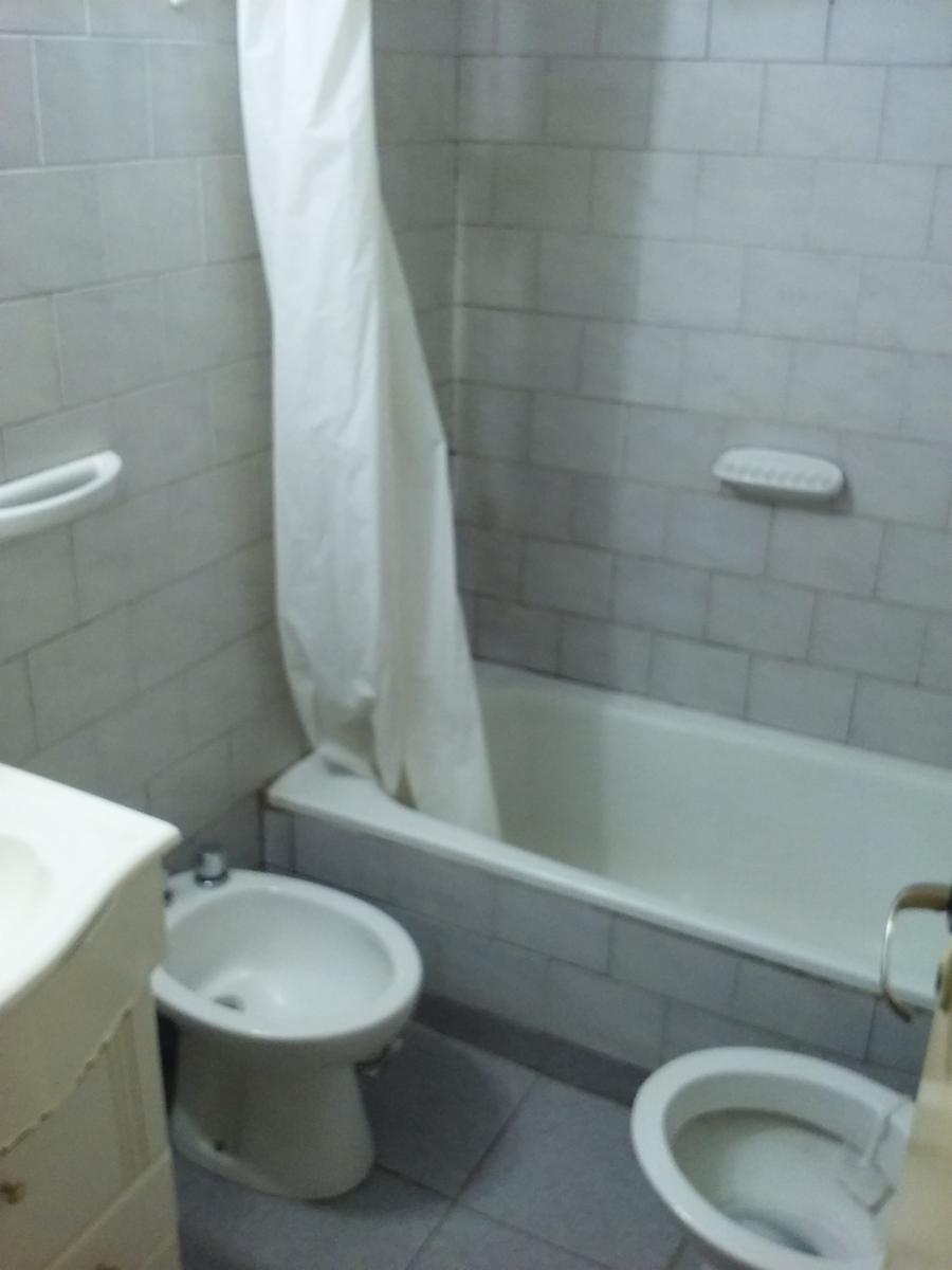 190 e/ 42 y 43 L. Olmos La Plata · La Plata — foto 5
