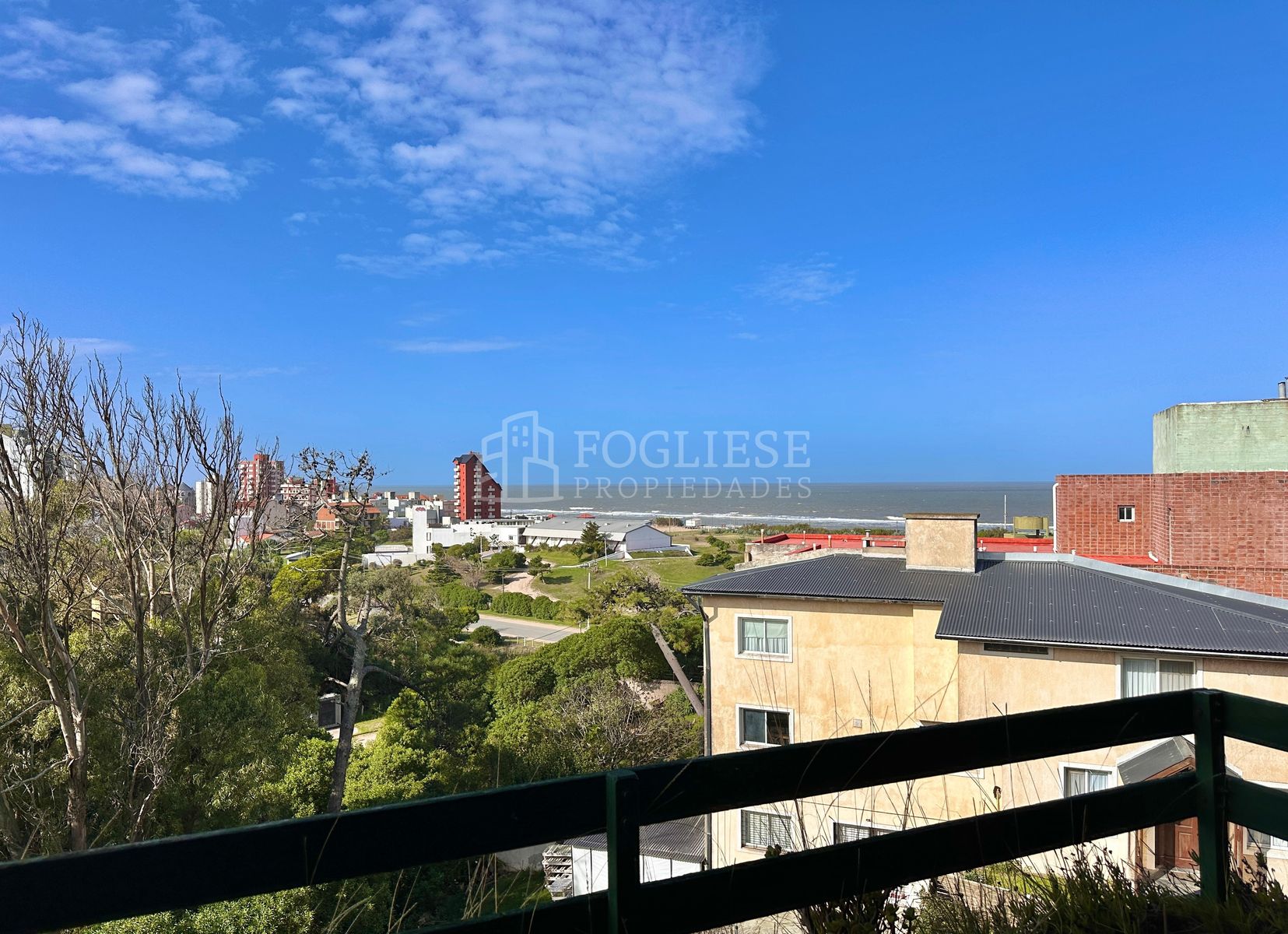 Paseo 114 entre Avenidas 1 y 3 · Villa Gesell — foto 12
