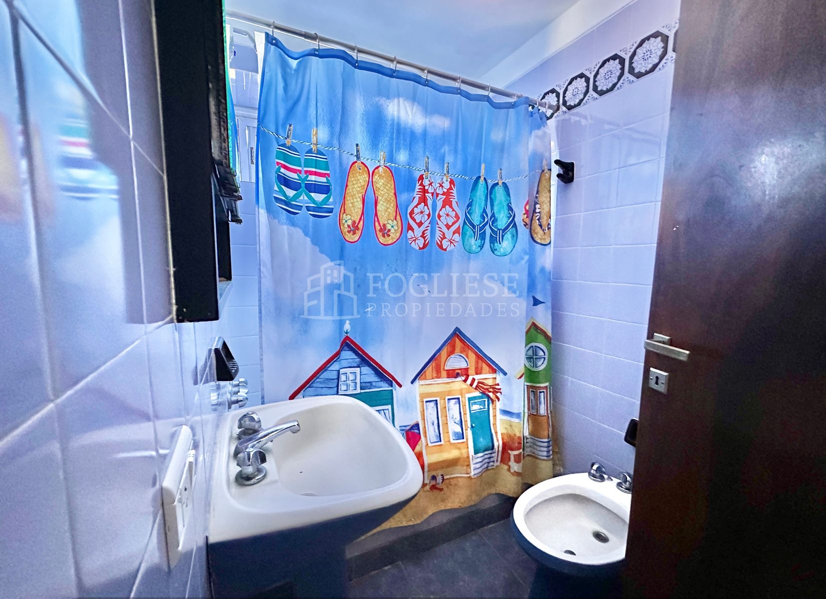 Paseo 114 entre Avenidas 1 y 3 · Villa Gesell — foto 13