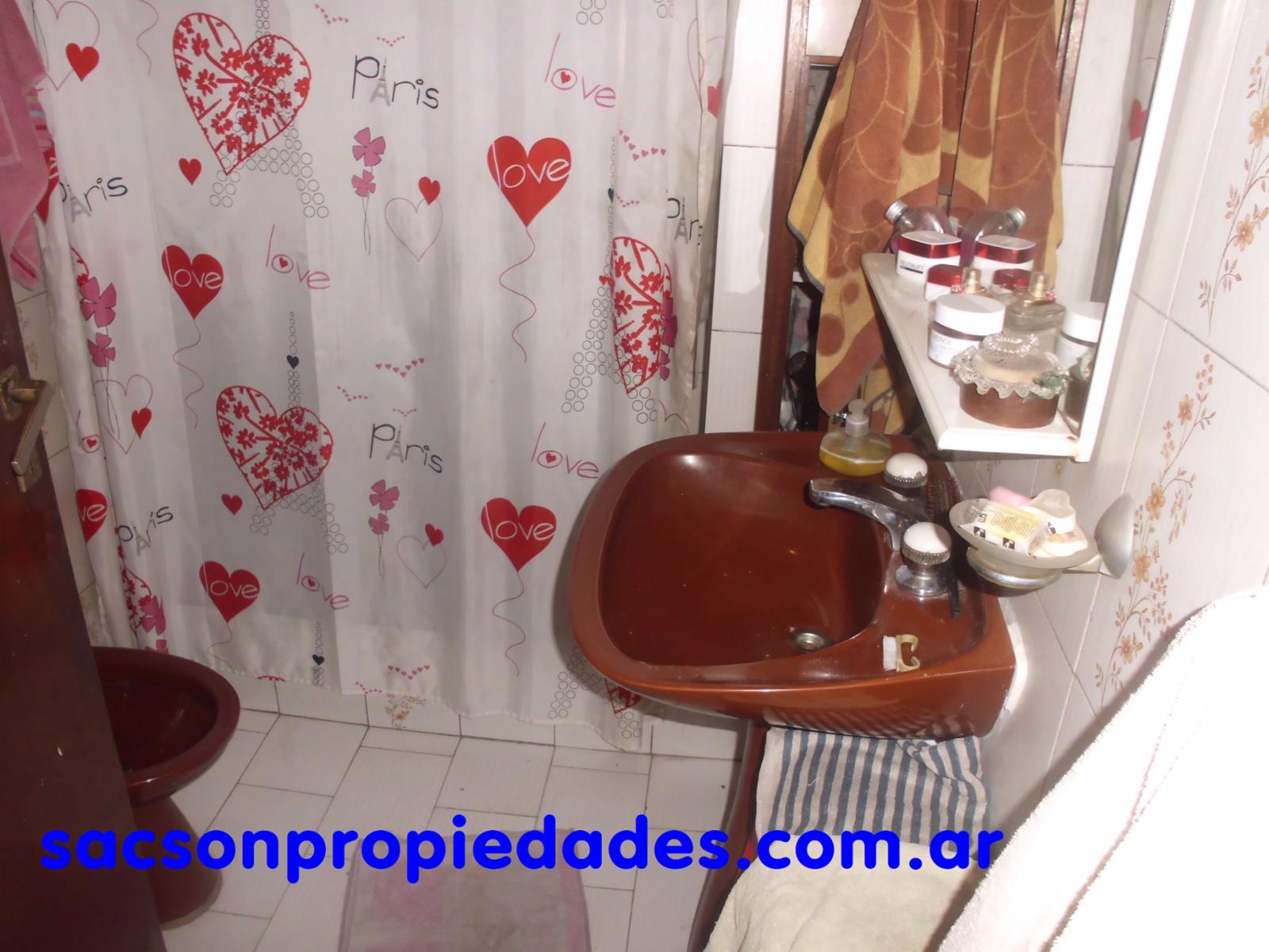 Av Arturo Illia al 700 · Morón — foto 5