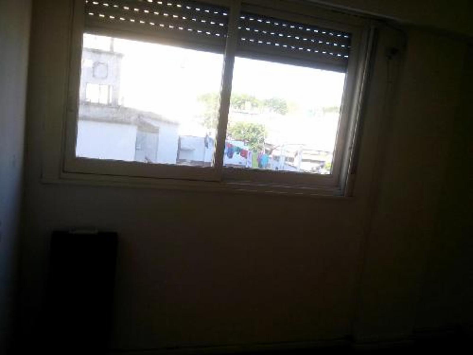 LA FRONDA 1600 · Flores — foto 3