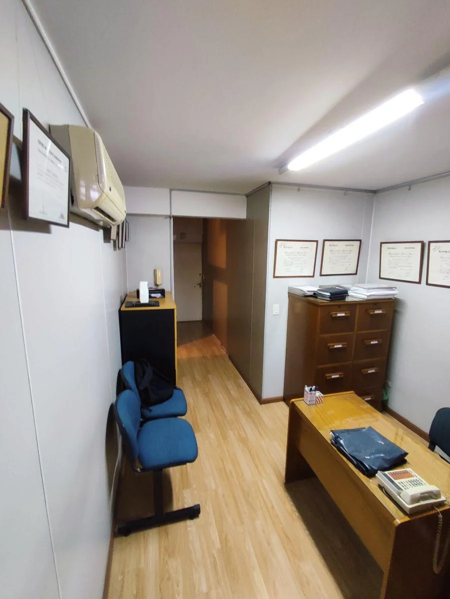 Uruguay 400 · Tribunales — foto 11