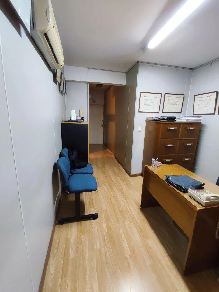 Uruguay 400 · Tribunales — foto 10