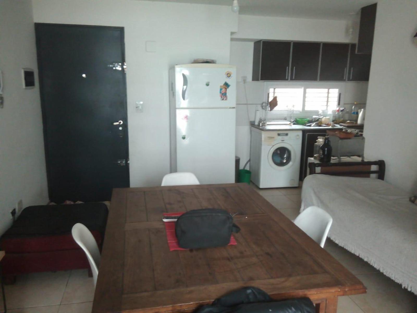 Sucre 370 · Morón — foto 9