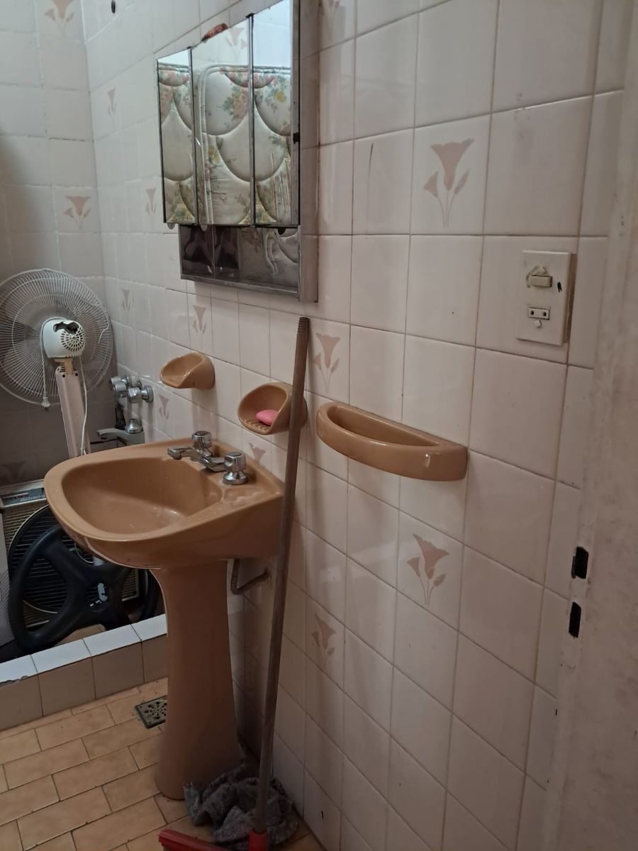 CACIQUE NAMUNCURA  N°  556 · Morón — foto 13