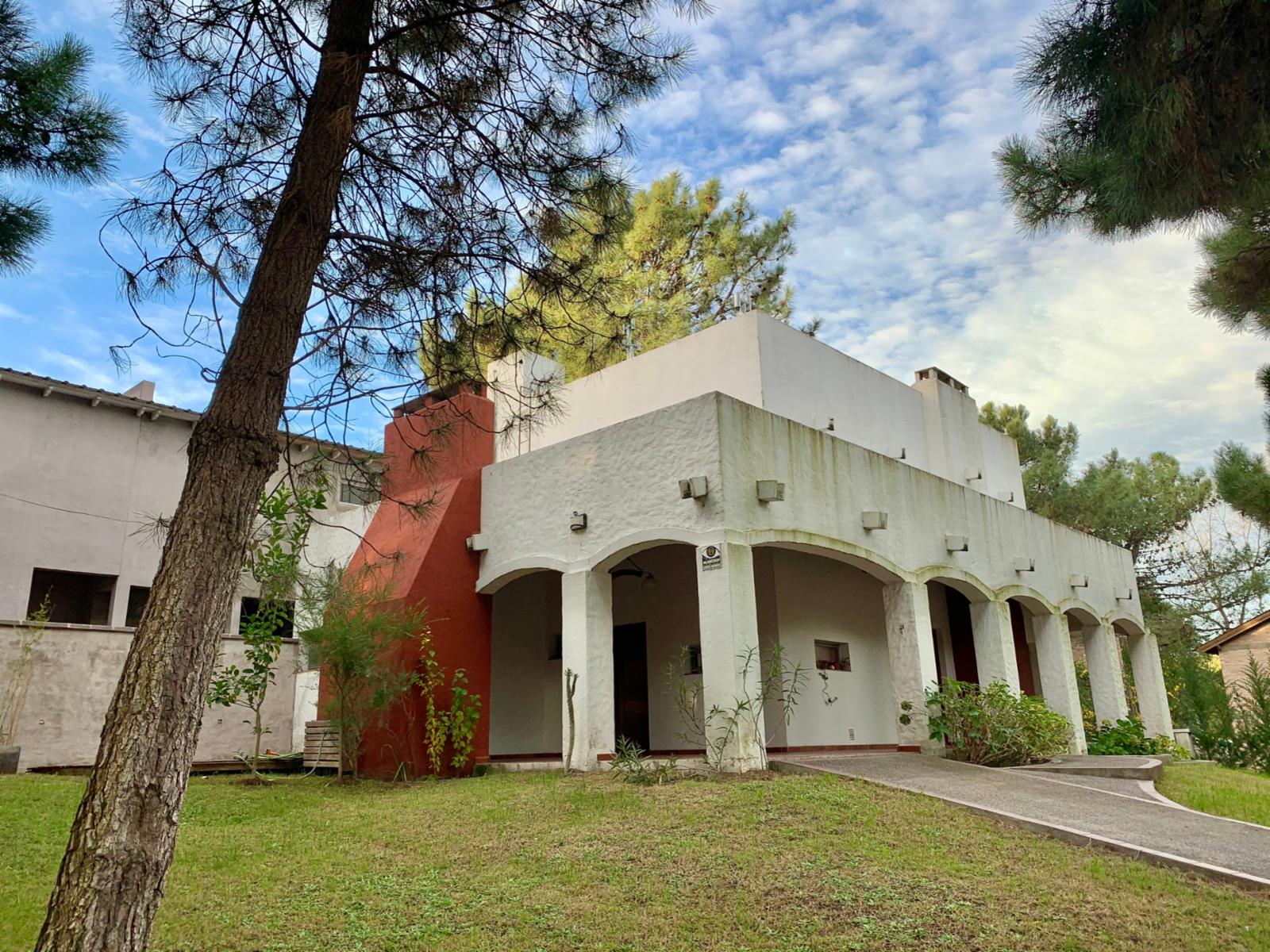 Av. Santa Fe y Del Tiburón · Monte Hermoso — foto 30