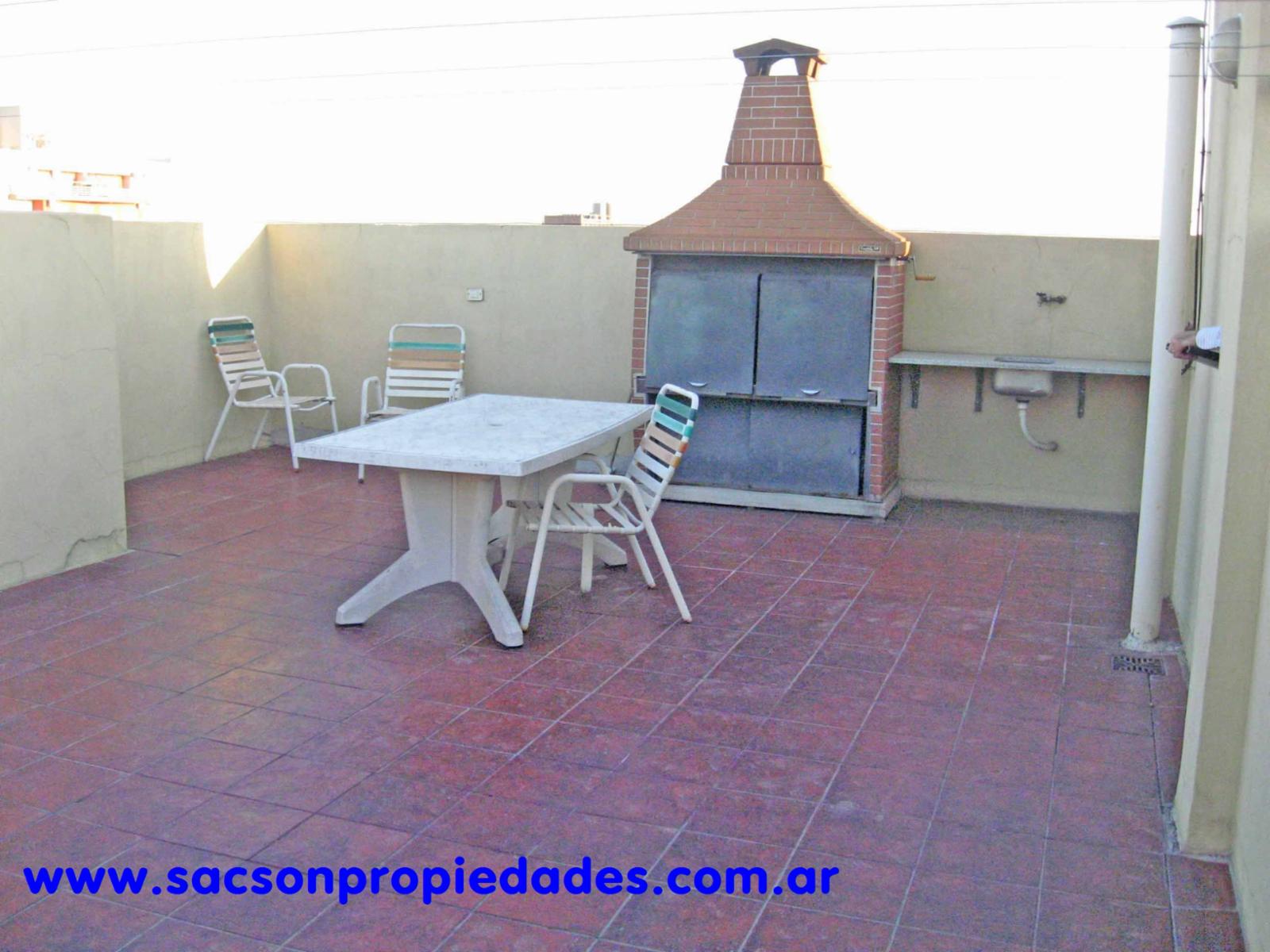 9 DE JULIO al 600 · Morón — foto 4