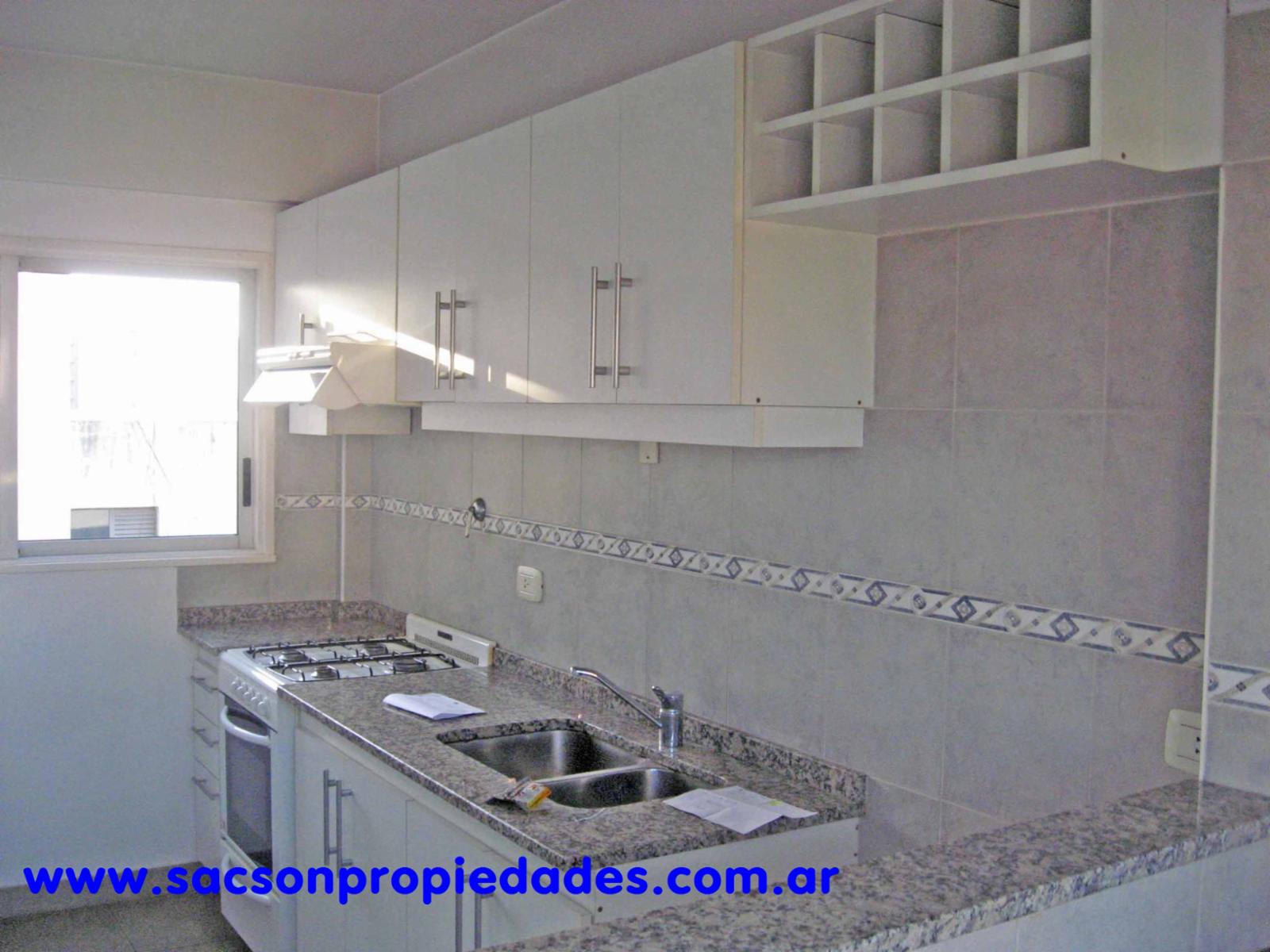 9 DE JULIO al 600 · Morón — foto 6