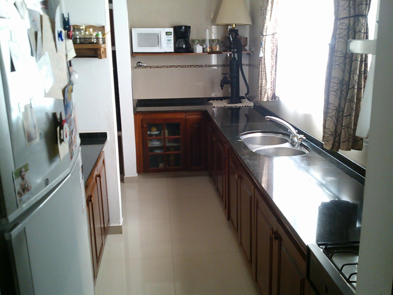 CASEROS Y ESTRADA · General Rodriguez — foto 3