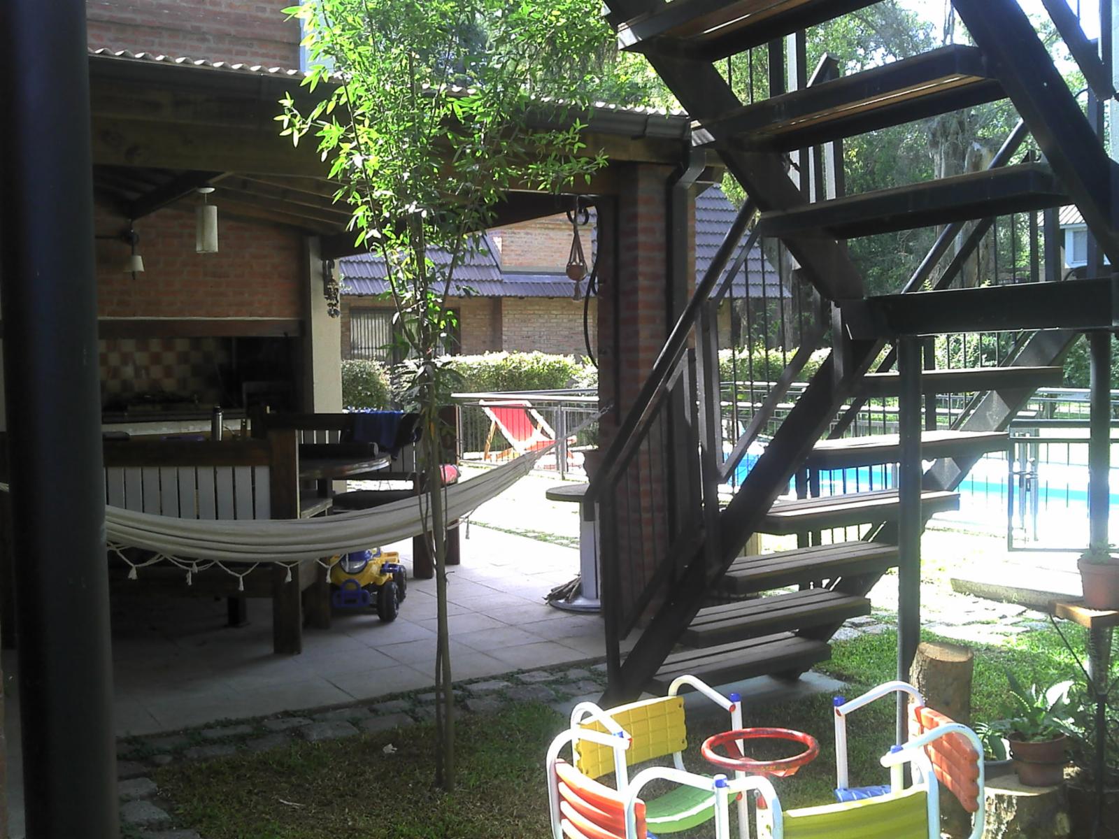 CASEROS Y ESTRADA · General Rodriguez — foto 8