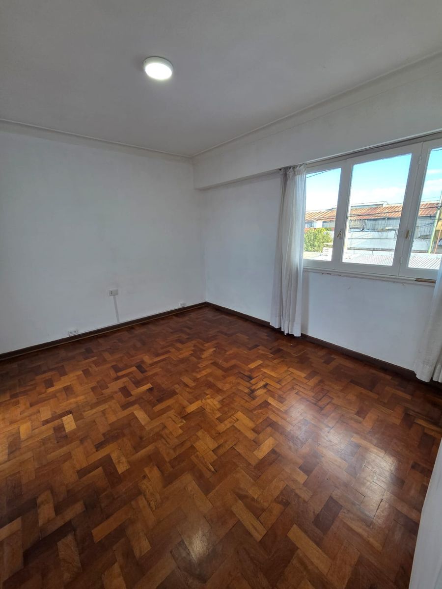 Undiano 888 · Bahia Blanca — foto 18