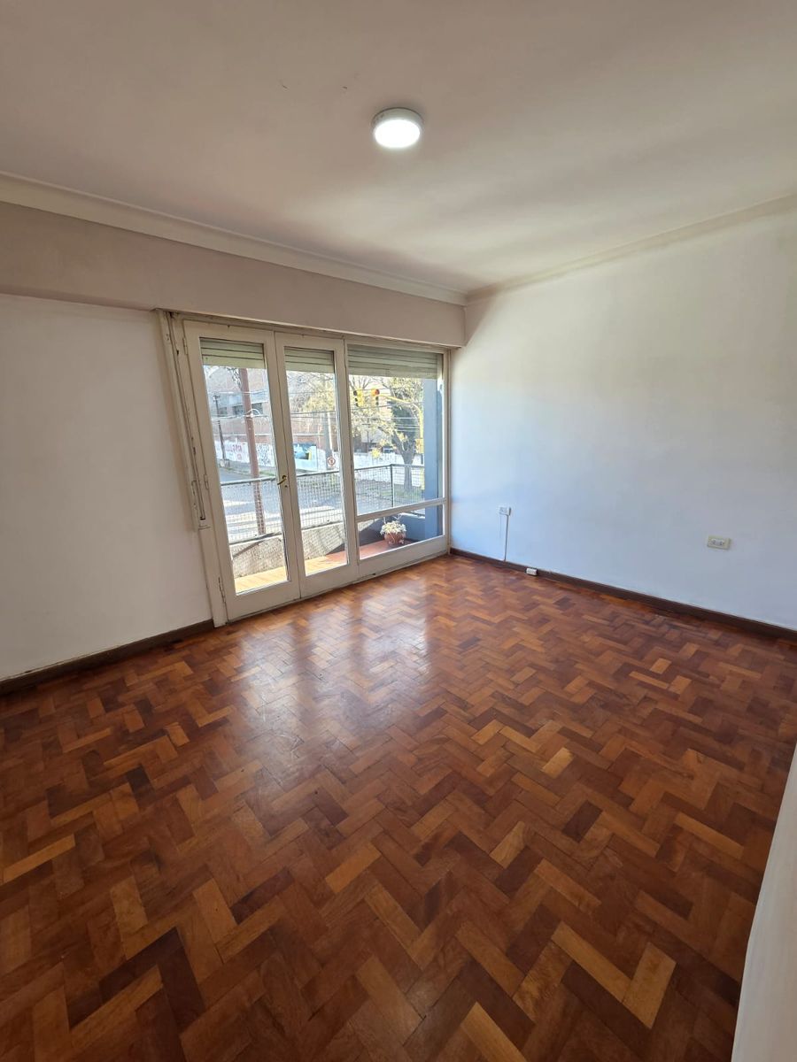 Undiano 888 · Bahia Blanca — foto 20
