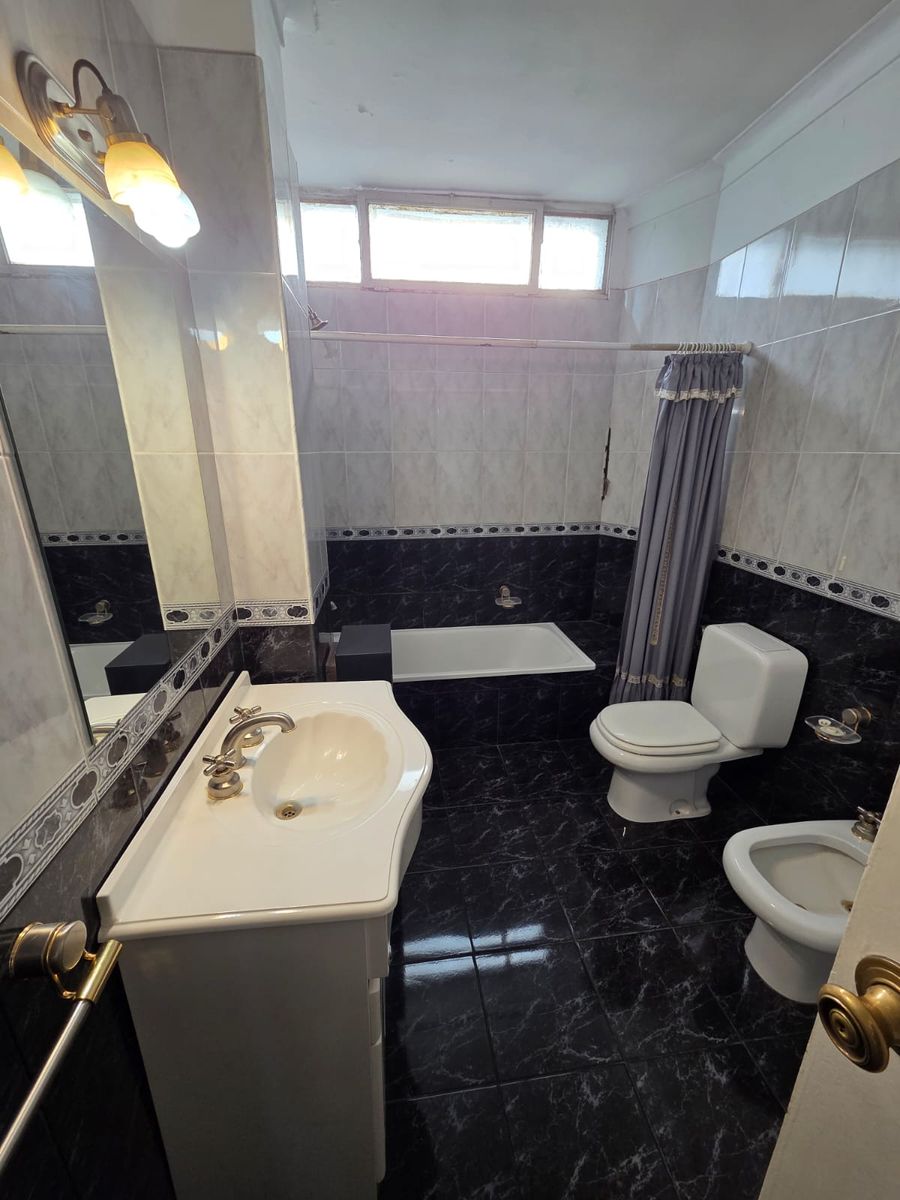 Undiano 888 · Bahia Blanca — foto 23