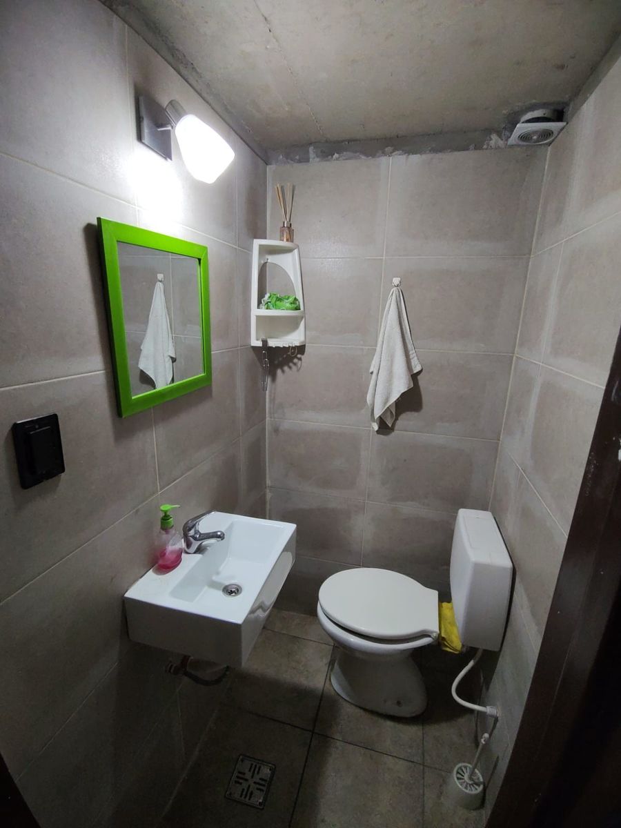 Aguero 898 · Morón — foto 17