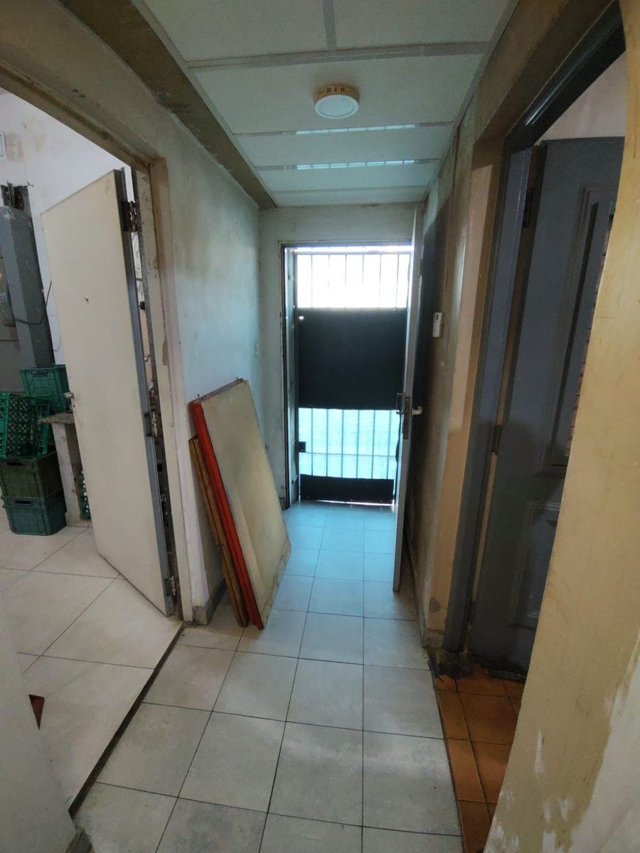 Aguero 898 · Morón — foto 8