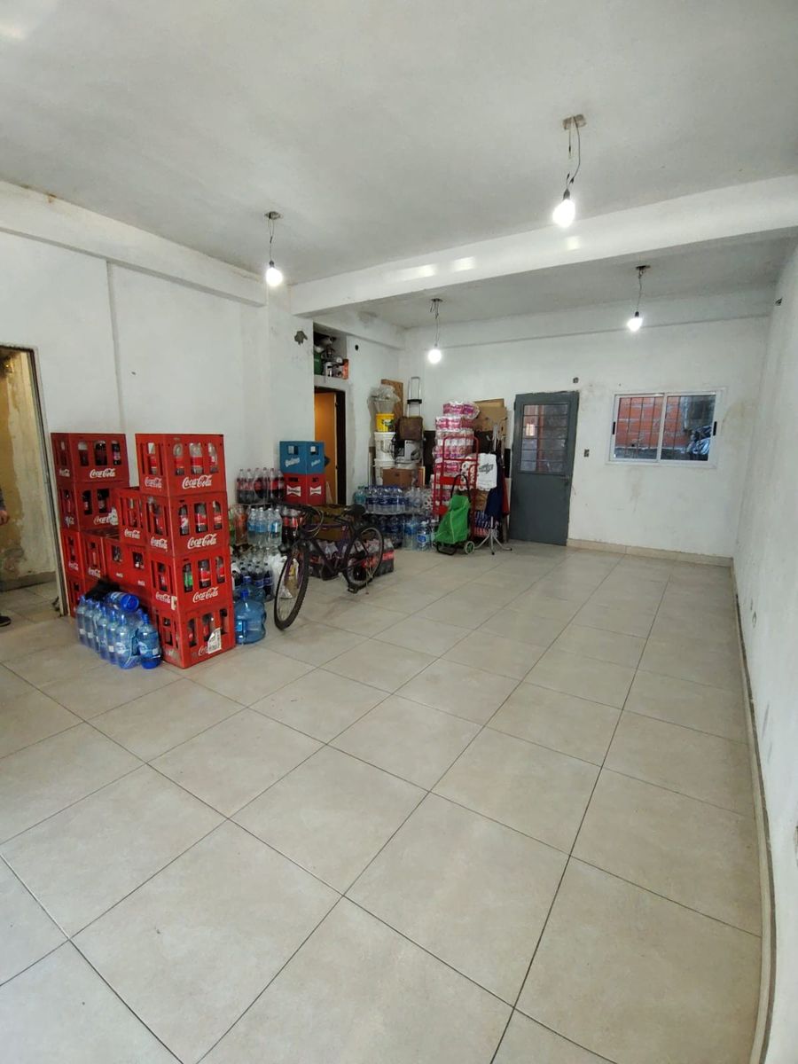 Aguero 898 · Morón — foto 9