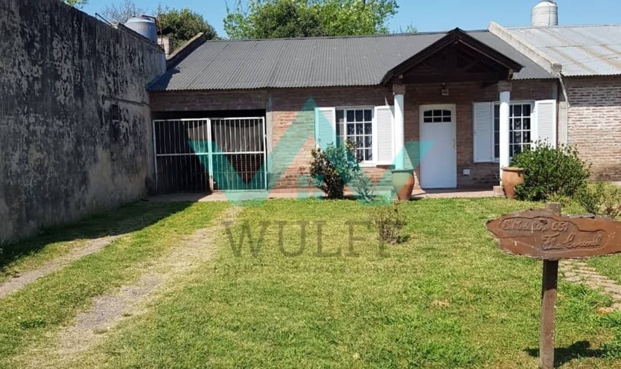 CASA EN LUJAN CORTINES