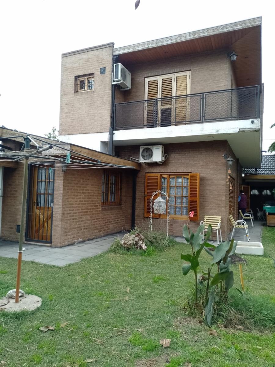 Cervantes 959 · Almirante Brown — foto 3