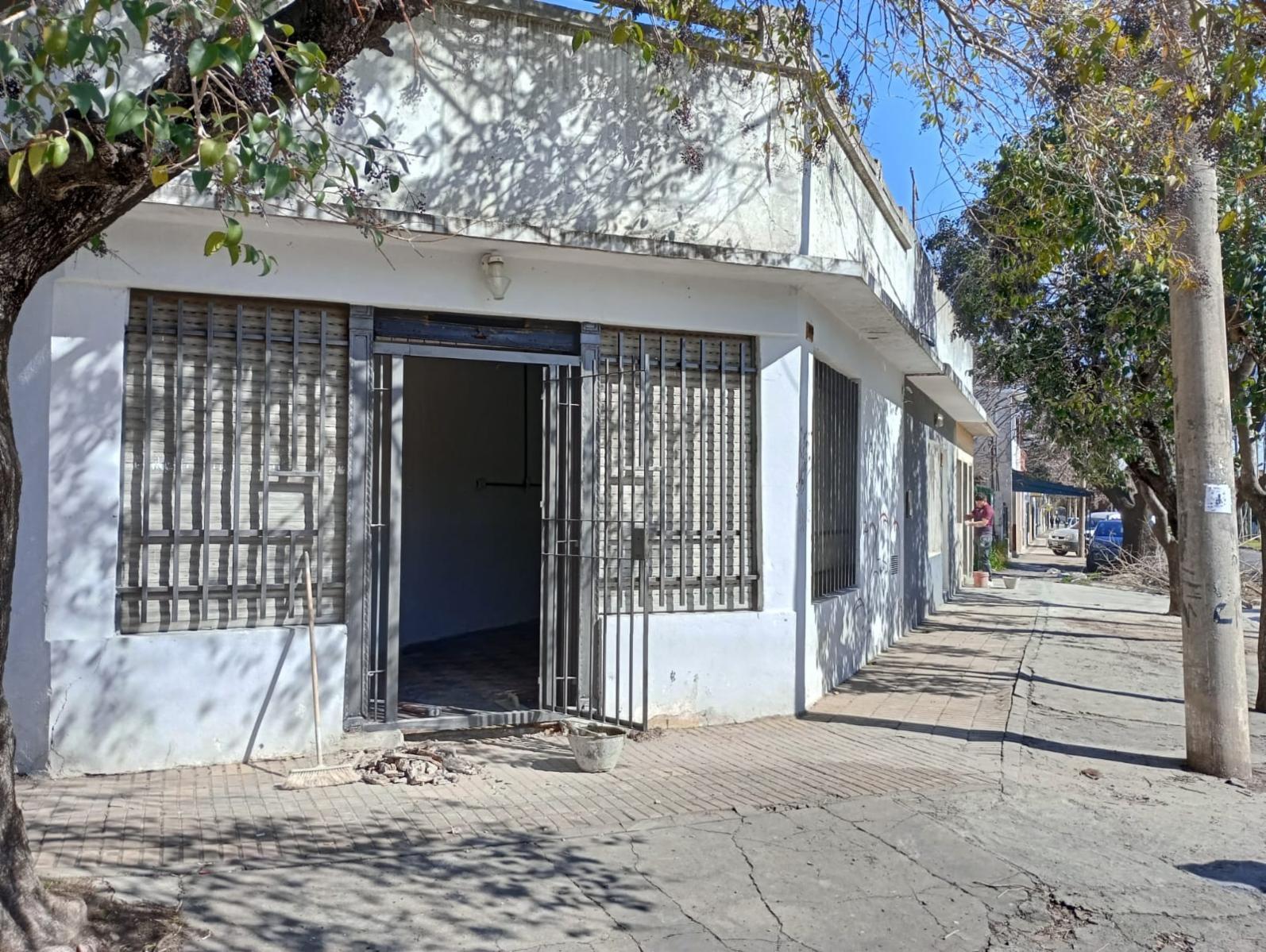 Joaquín V. González 1598 · Almirante Brown — foto 5