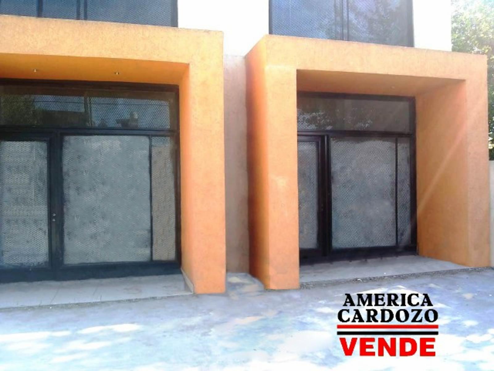 Demostenes 2400 · Moreno — foto 3