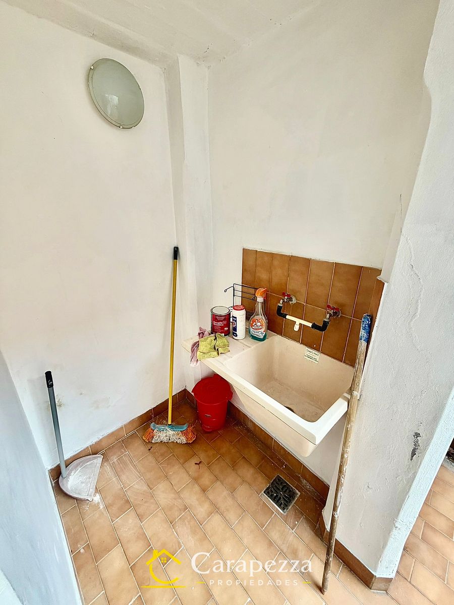 Madre Petkovic nº 5414 · Tres De Febrero — foto 13