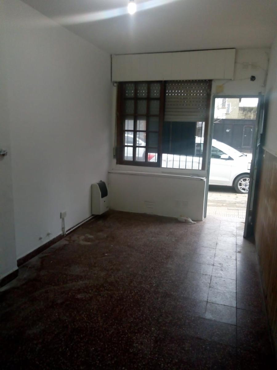 Gaeberler N° 1090 · Morón — foto 3