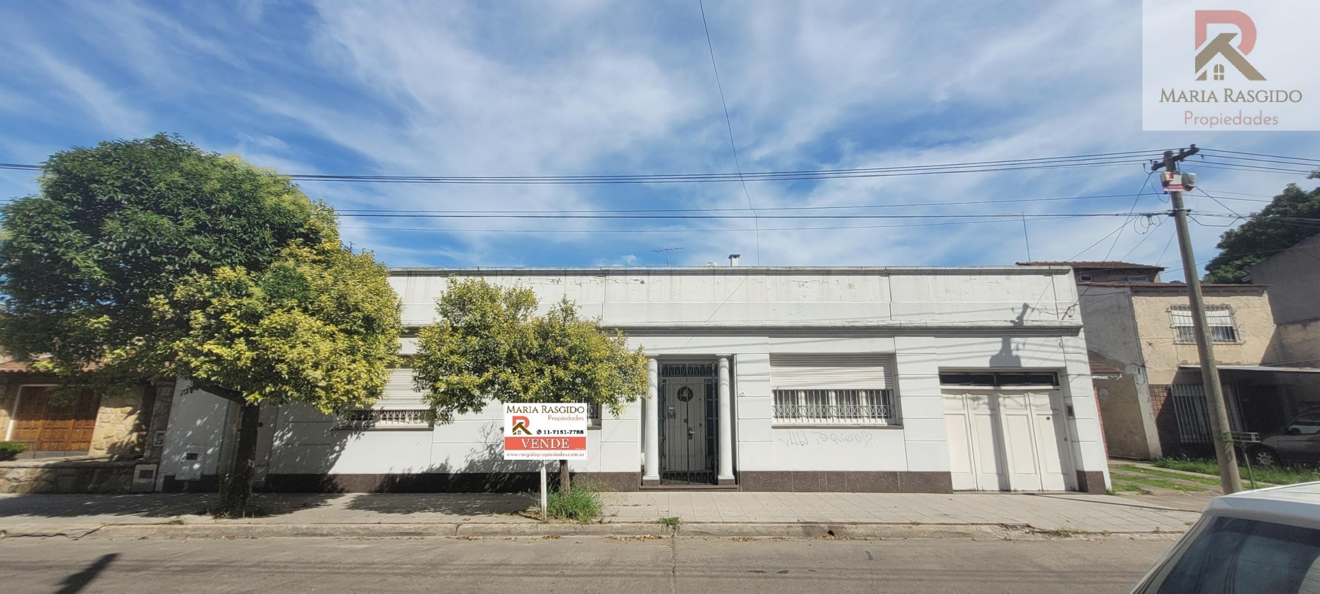 Oportunidad Venta Casa 6 ambientes Morón Norte acepta Propiedad en parte de pago