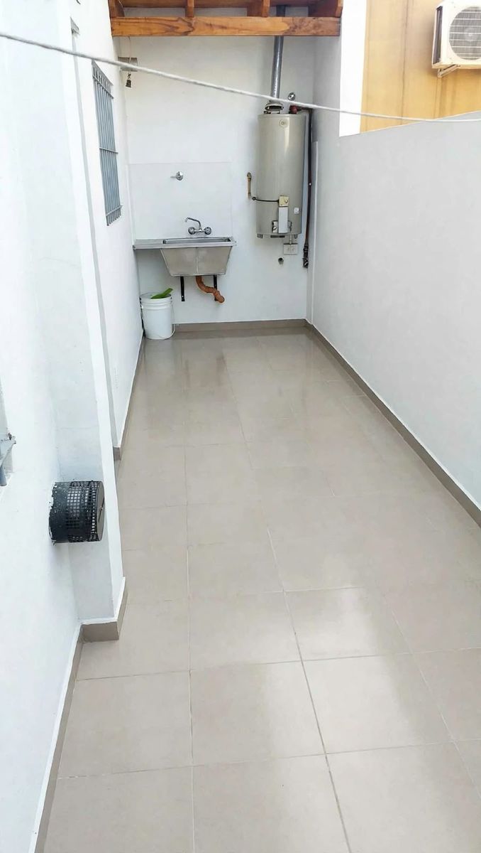 LUIS MARIA CAMPOS 1300 · Quilmes — foto 9