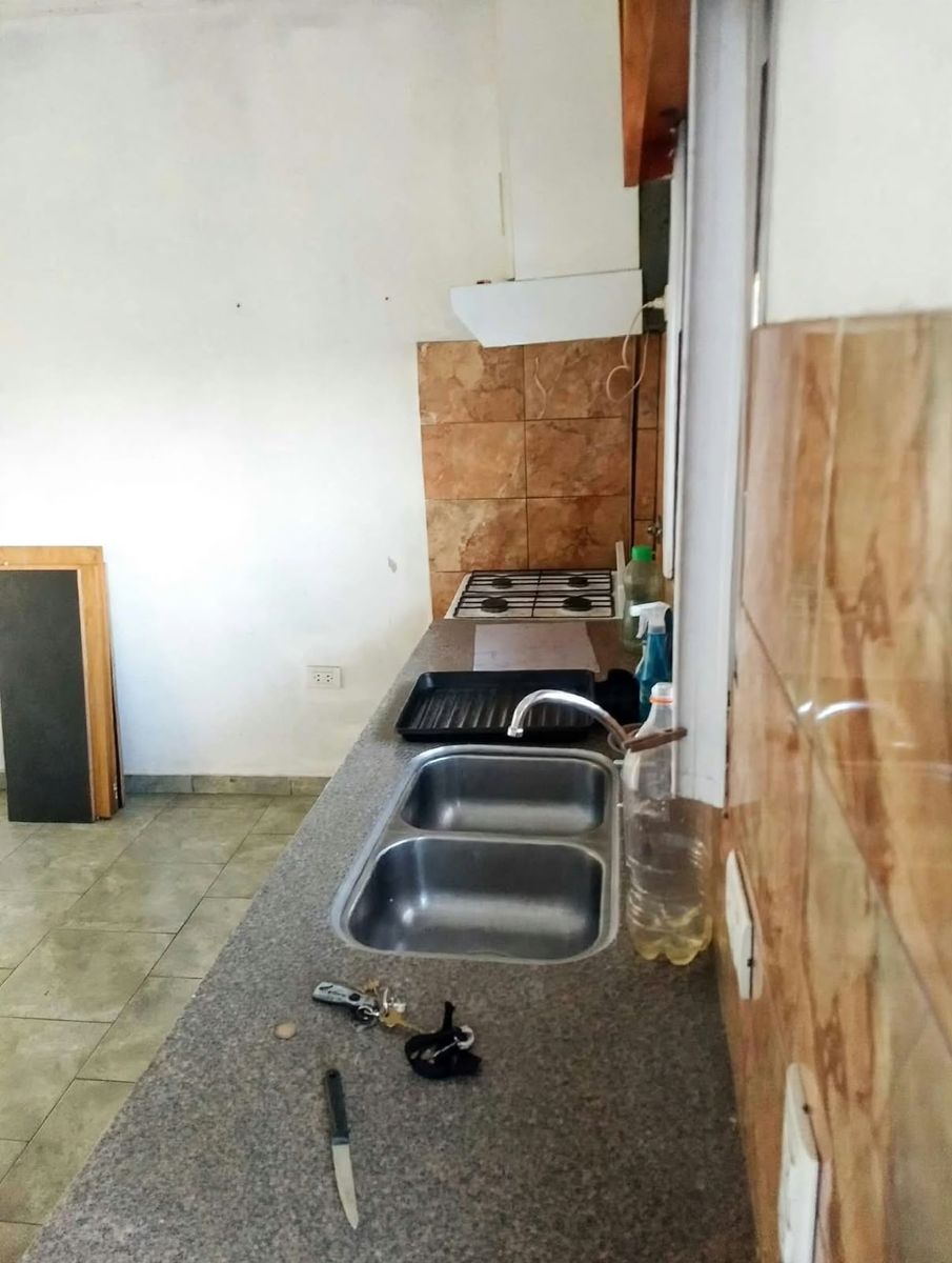 LUIS MARIA CAMPOS 1300 · Quilmes — foto 10
