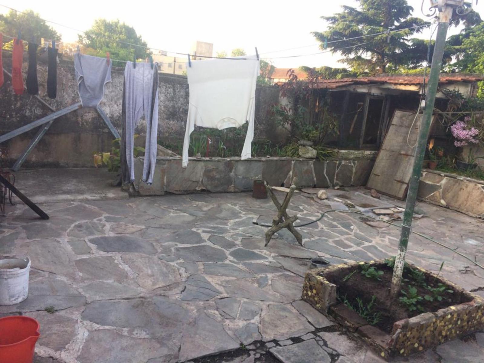 Allison Bell · Quilmes — foto 17