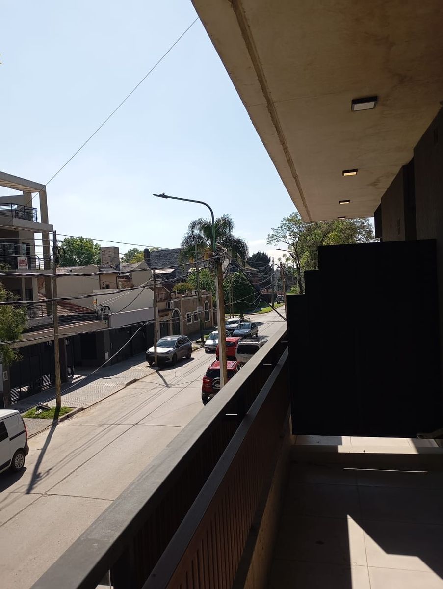 Estados Unidos 49 · Merlo — foto 4