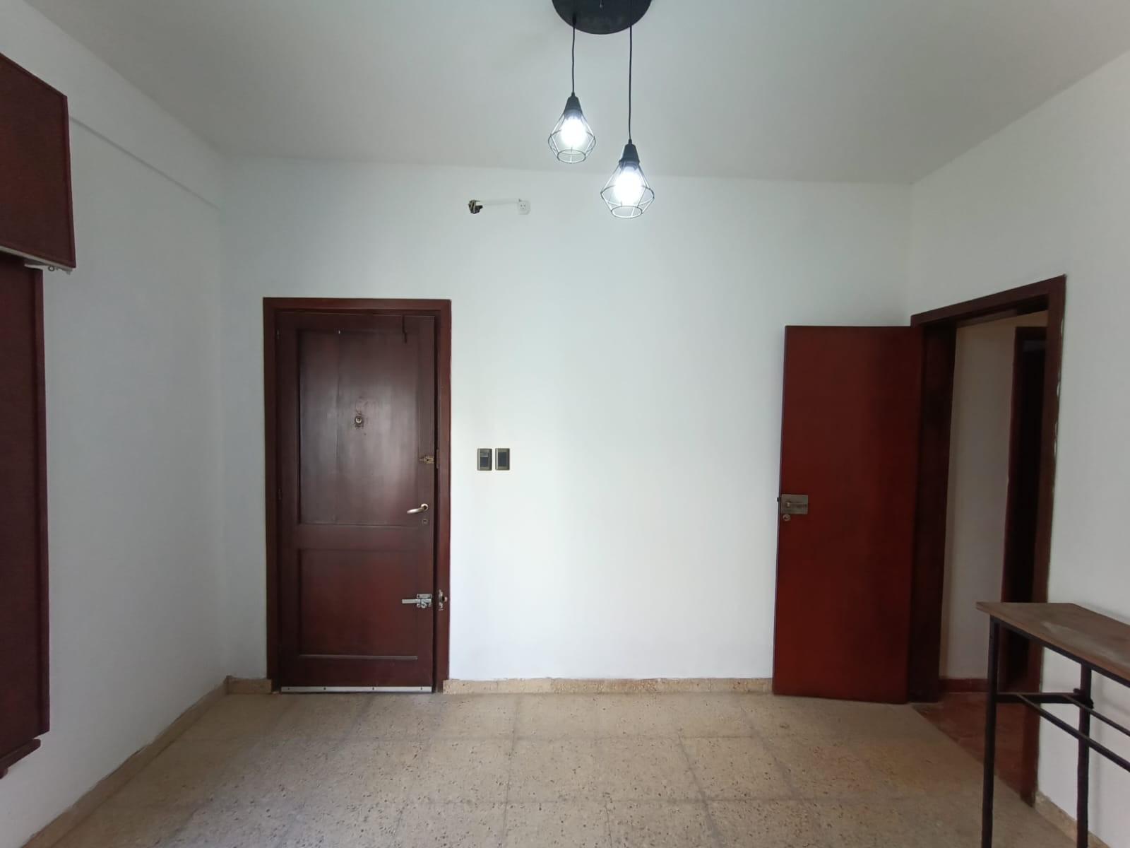 VELEZ SARFIELD 830 · Quilmes — foto 13