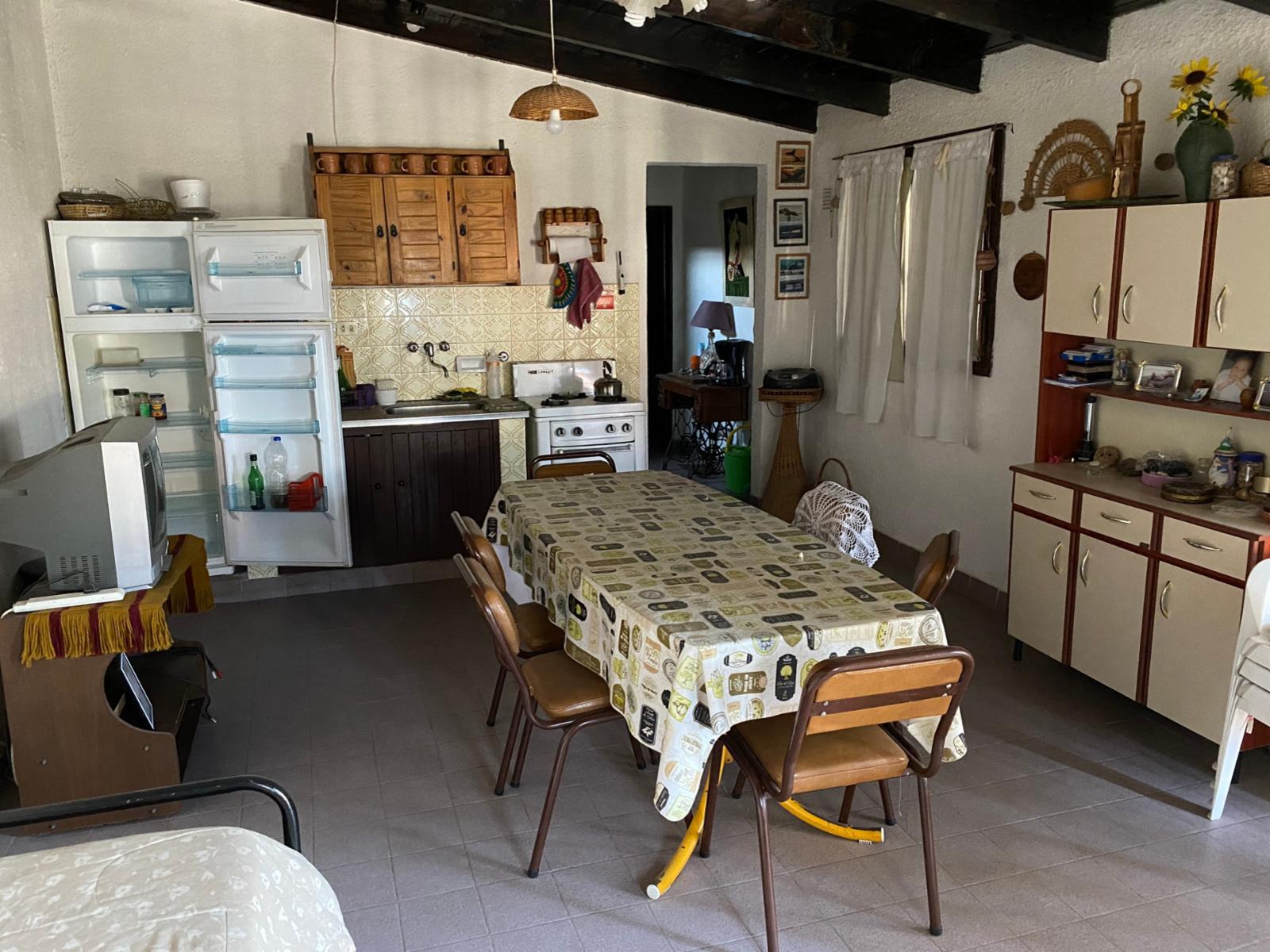 Calle 10 · Adolfo Alsina — foto 3